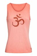Urban Goddess Om Yoga Tank -joogatoppi (Off Coral)