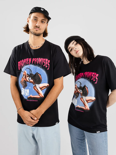Broken Promises Dark Web T-Shirt musta