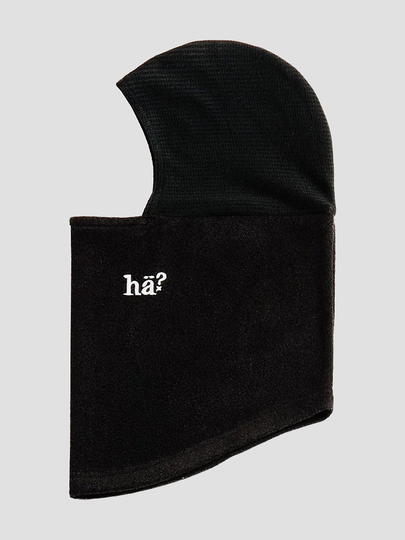 Hä? The Facemask musta