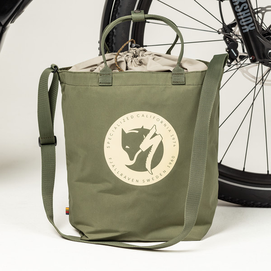Fjällräven S/f Cave Tote - Green - Unisex - OneSize