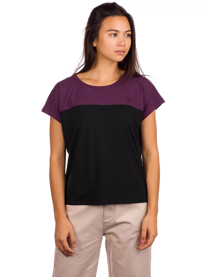 Kazane Yrsa T-Shirt musta