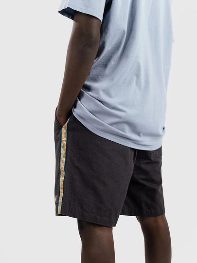 Quiksilver Taped Taxer Shorts musta